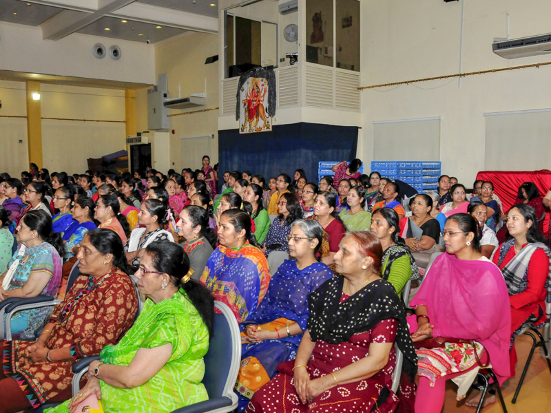 Devotees and well-wishers during the assembly