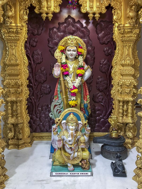 Shri Ganeshji and Shri Kartik Swami