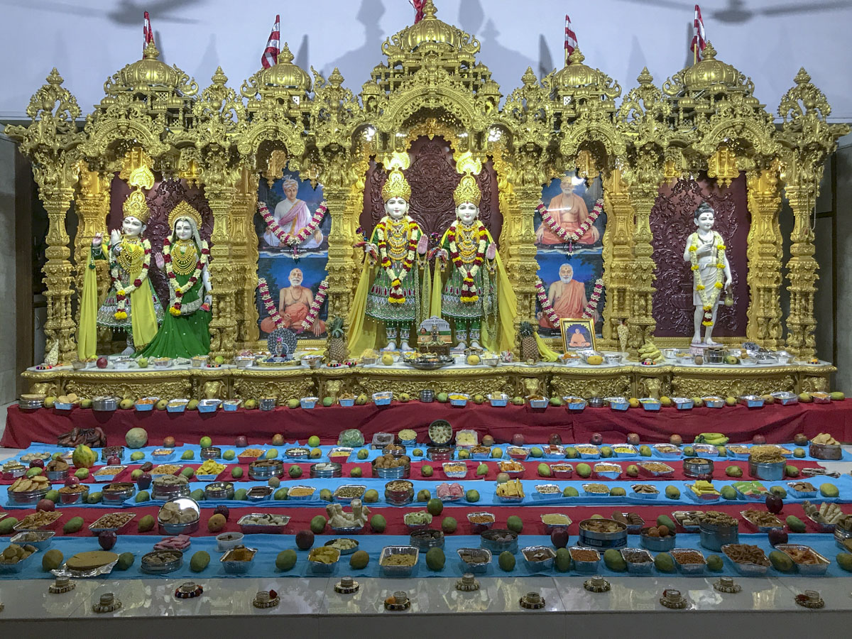 Thakorji of BAPS Shri Swaminarayan Mandir, Chennai