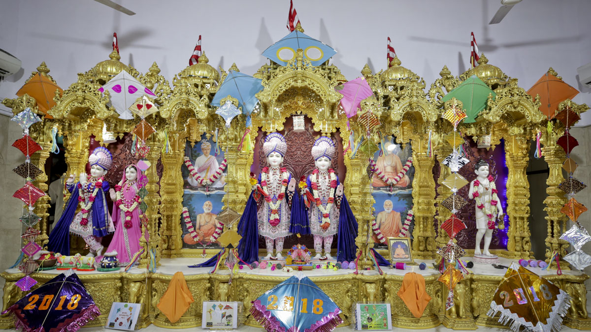 Murtis of BAPS Shri Swaminarayan Mandir, Chennai
