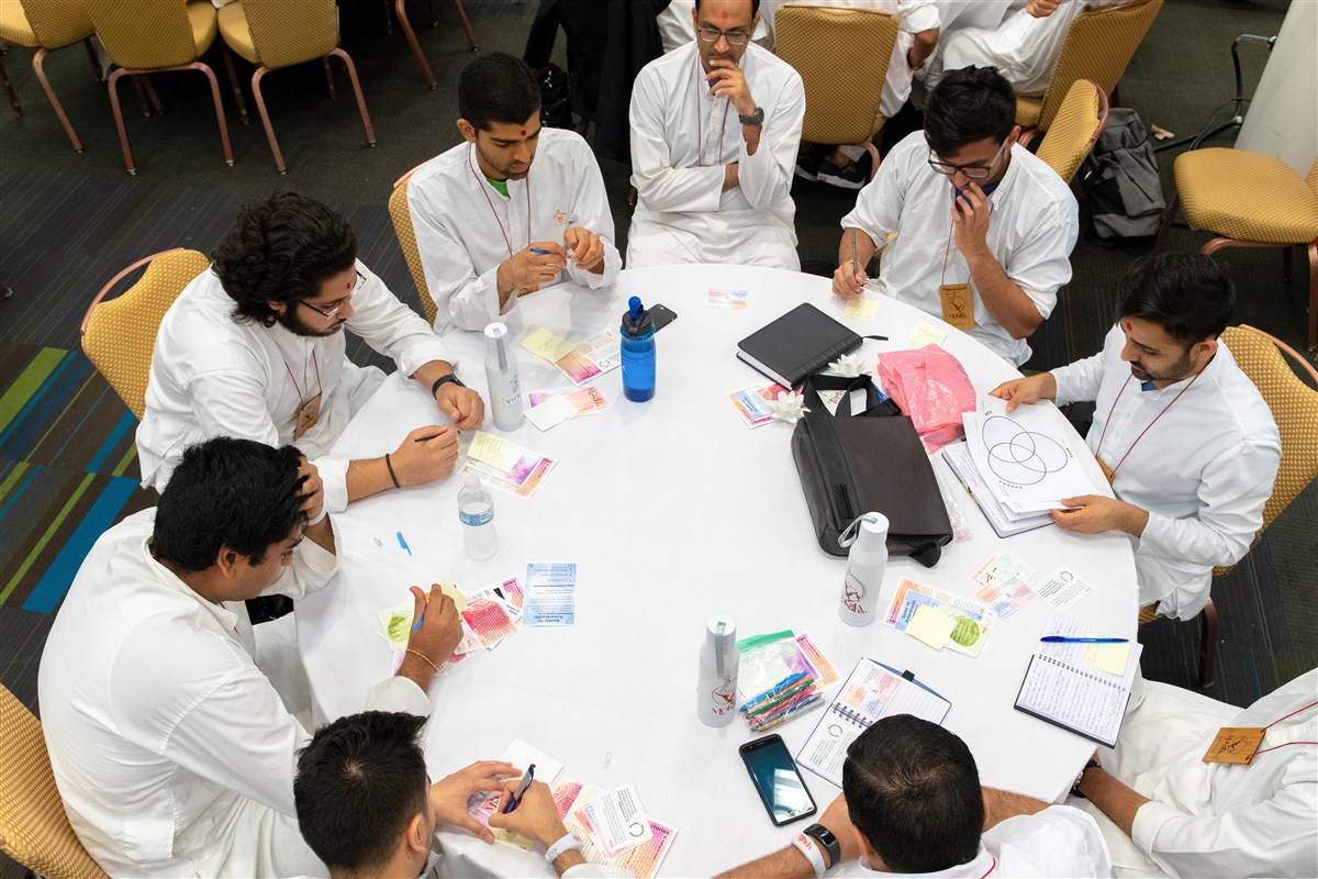Delegates participate in group activities