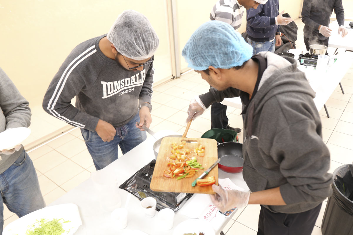 BAPS Youths Organize Cooking Competition, Adelaide
