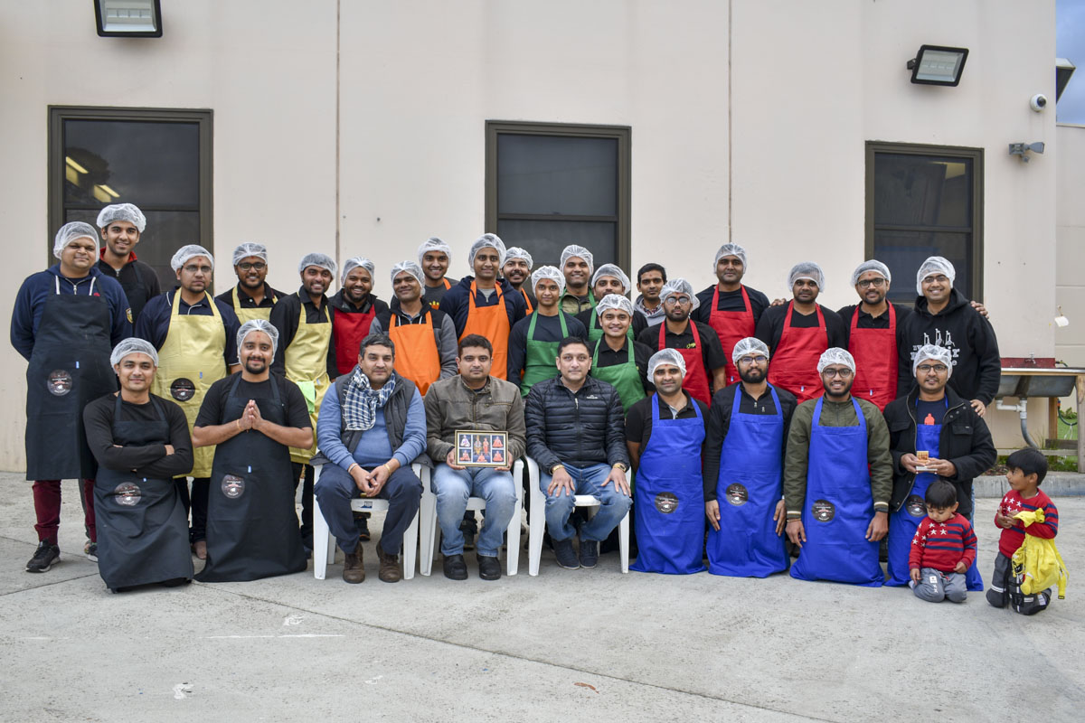 BAPS Youths Organize Cooking Competition, Melbourne
