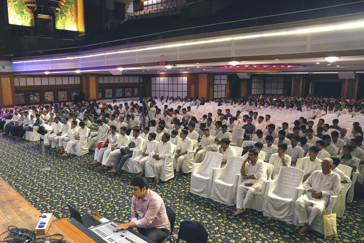 Yuva Sevak Sabha Launch Assembly, Mumbai