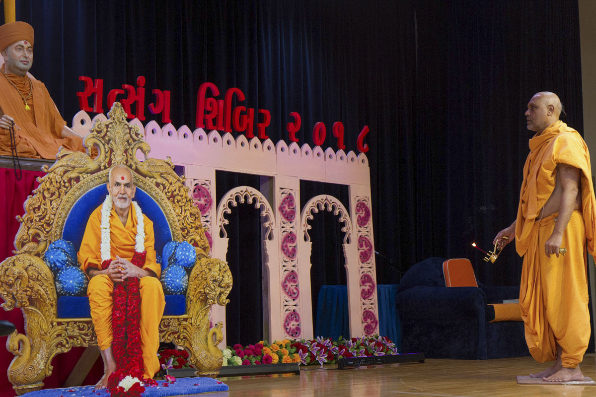 Ghar Sabha Shibir: 'Gruh Shanti no Rajmarg', Auckland
