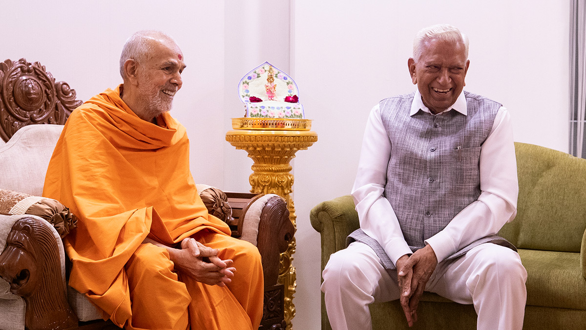Shri Vajubhai and Swamishri