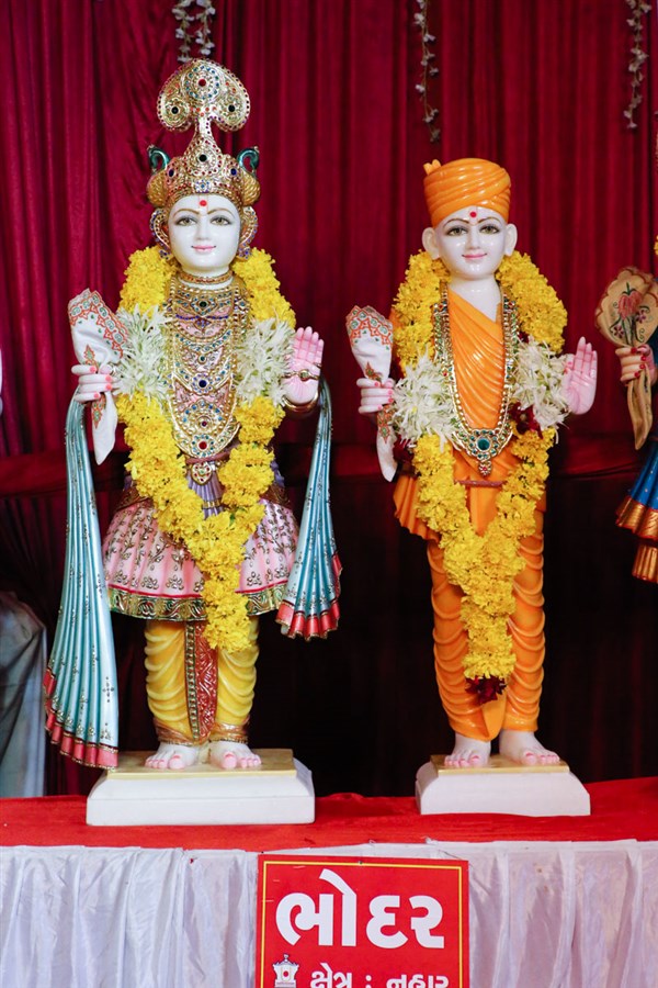 Murtis to be consecrated in BAPS Shri Swaminarayan Mandir, Bhodar, India