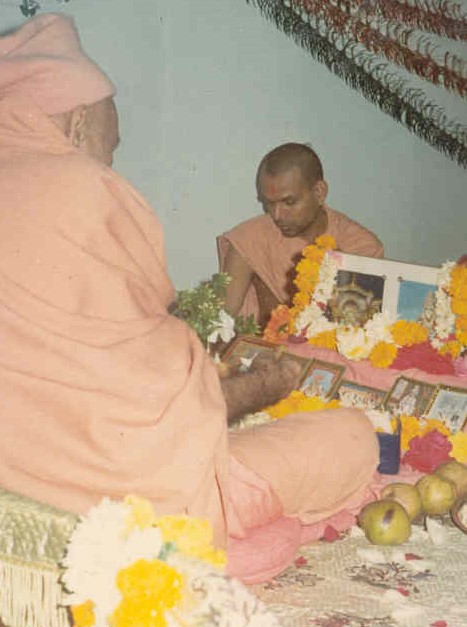 Mahant Swami was also present during Yogiji Maharaj's stay at Forest Gate, 1970