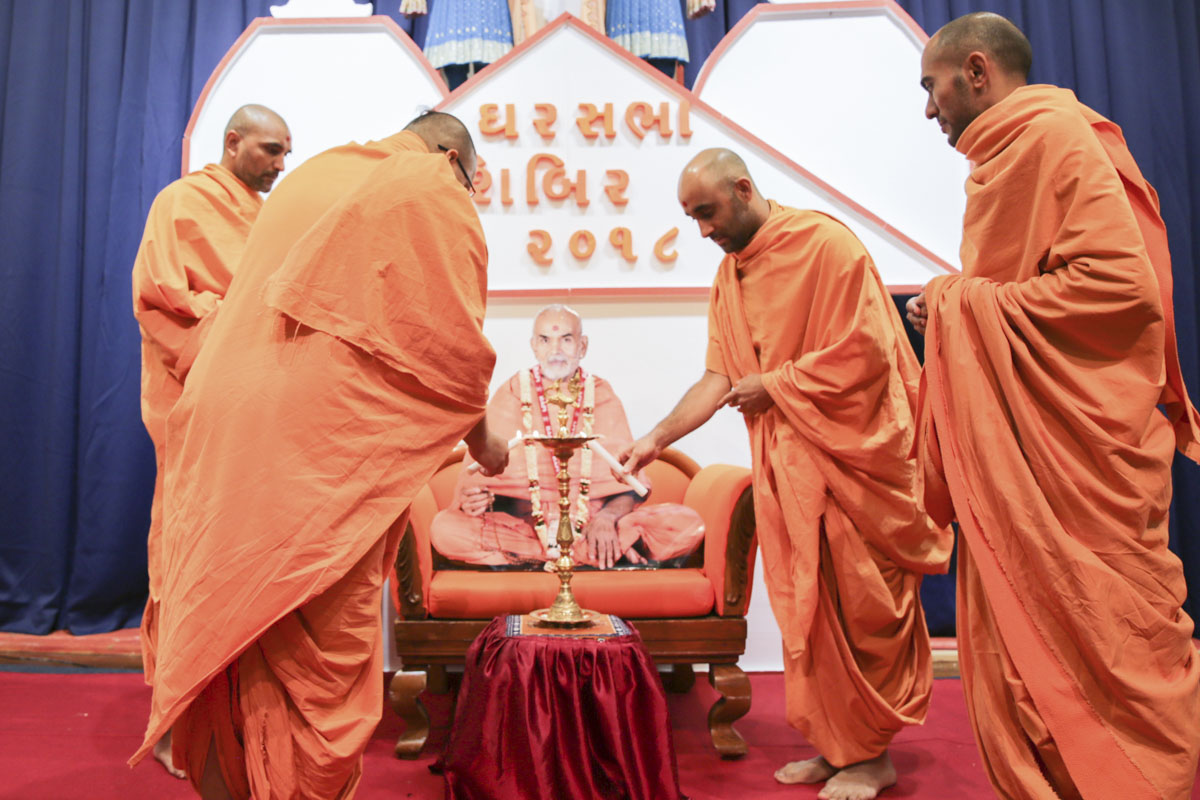 Ghar Sabha Shibir: 'Gruh Shanti no Rajmarg', Melbourne