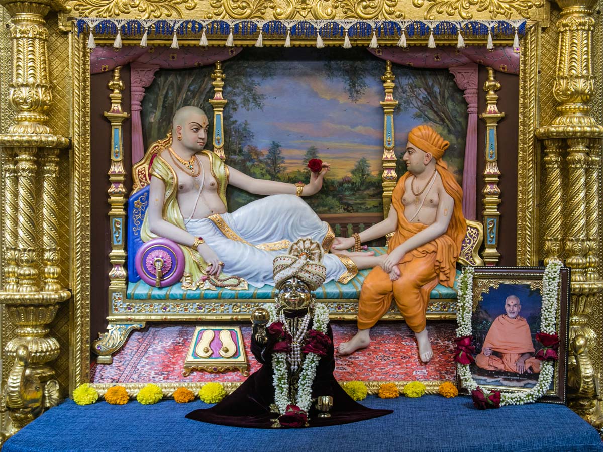 Shri Lalji Maharaj in the Sukhshaiya