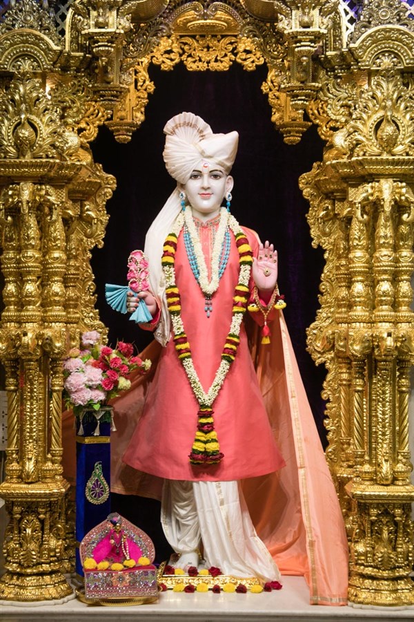Shri Ghanshyam Maharaj, BAPS Shri Swaminarayan Mandir, Ahmedabad