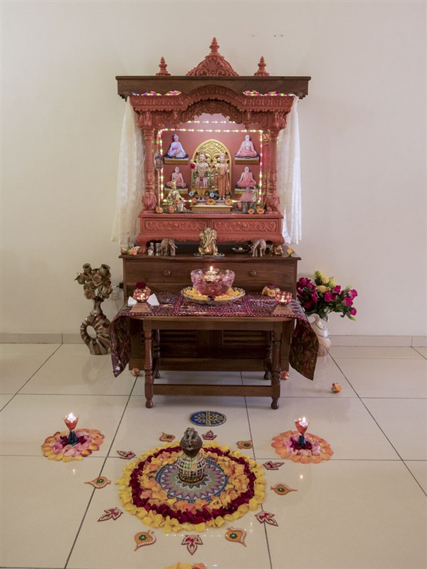Home decorations by devotees to welcome sadhus
