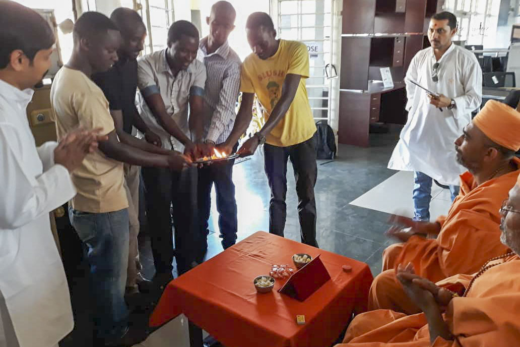 Arti and pujan during padhramanis