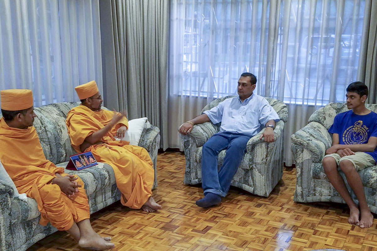 Sadhus converse with devotees and well-wishers during padhramanis