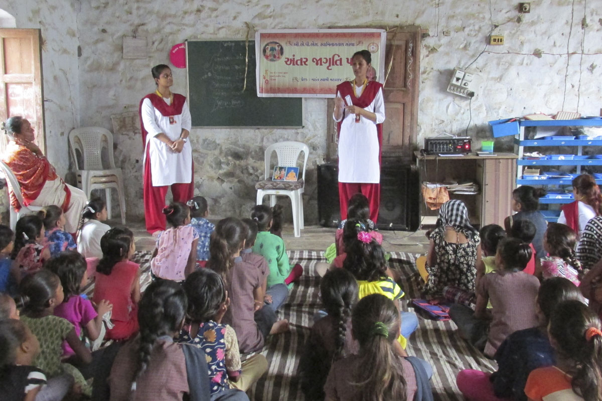 School Sabha - Yuvati Antar Jagruti Parva 2018