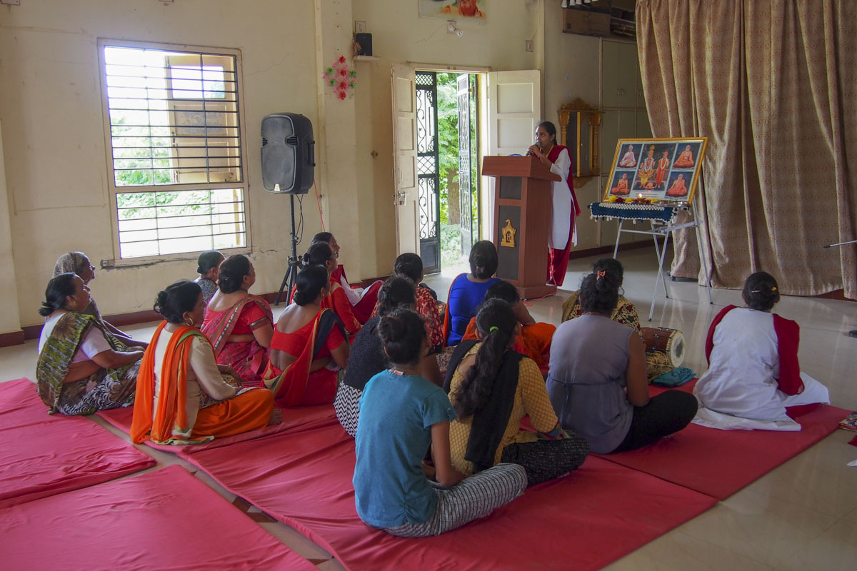 Mahila Sabha - Yuvati Antar Jagruti Parva 2018