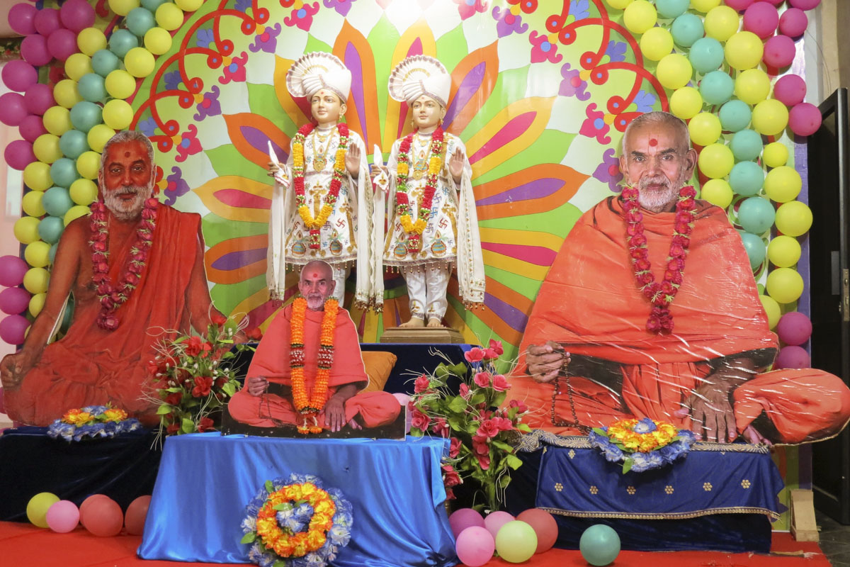 85th Birthday Celebration of Pragat Brahmaswarup Mahant Swami Maharaj, Jinja