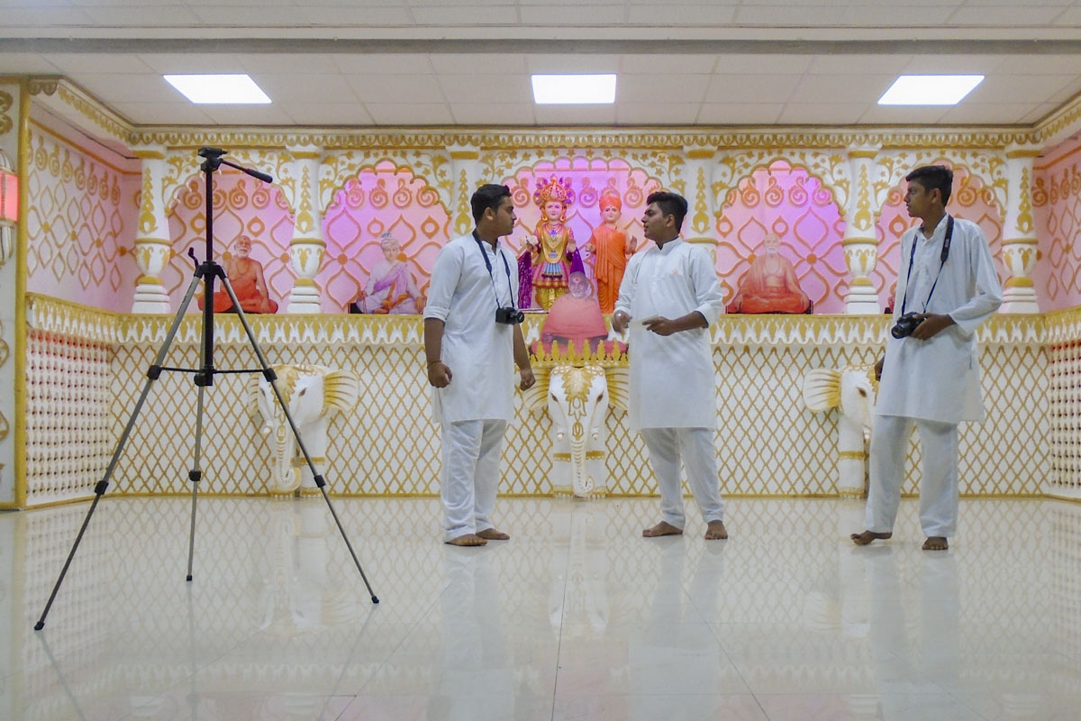 85th Birthday Celebration of Pragat Brahmaswarup Mahant Swami Maharaj, Kakamega