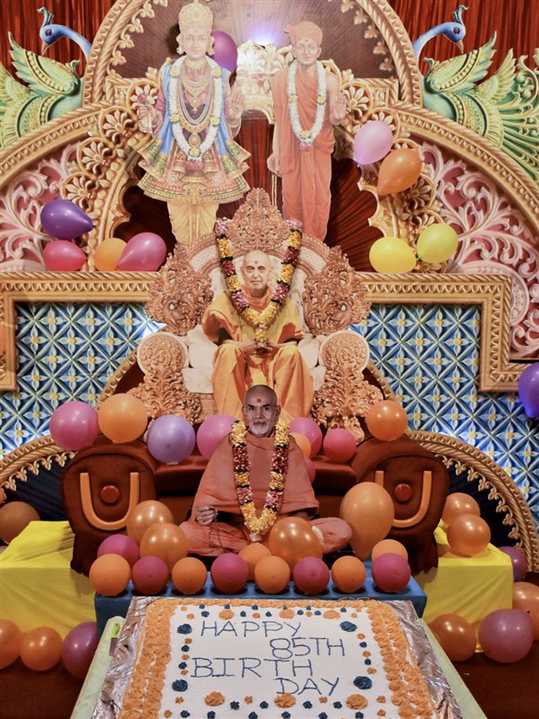 85th Birthday Celebration of Pragat Brahmaswarup Mahant Swami Maharaj, Kisumu