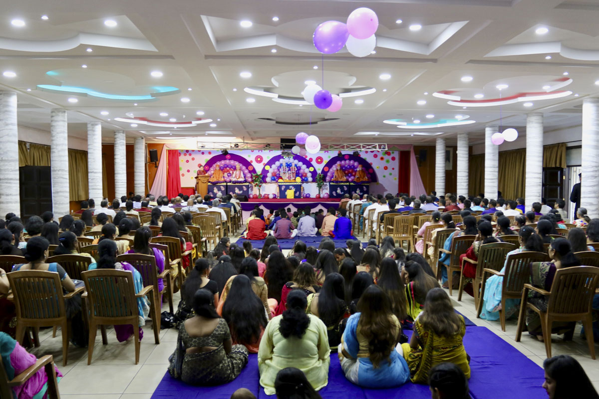 85th Birthday Celebration of Pragat Brahmaswarup Mahant Swami Maharaj, Nakuru