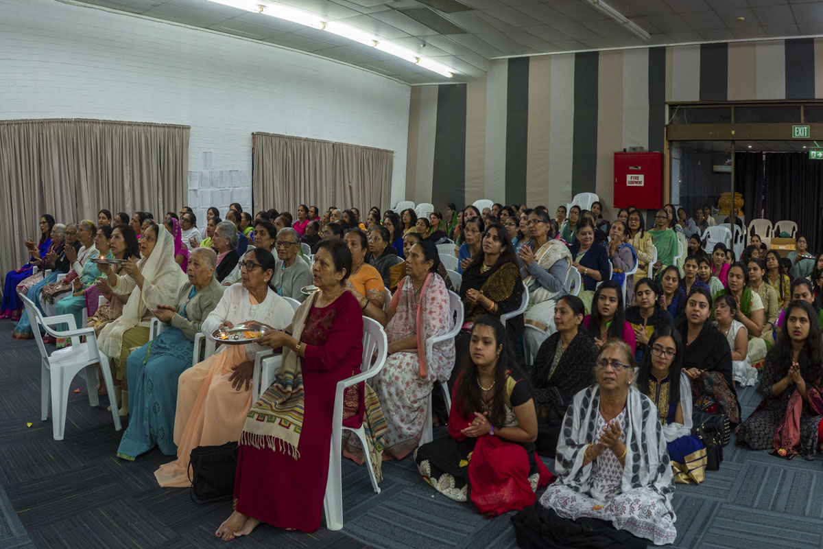 85th Birthday Celebration of Pragat Brahmaswarup Mahant Swami Maharaj, Perth