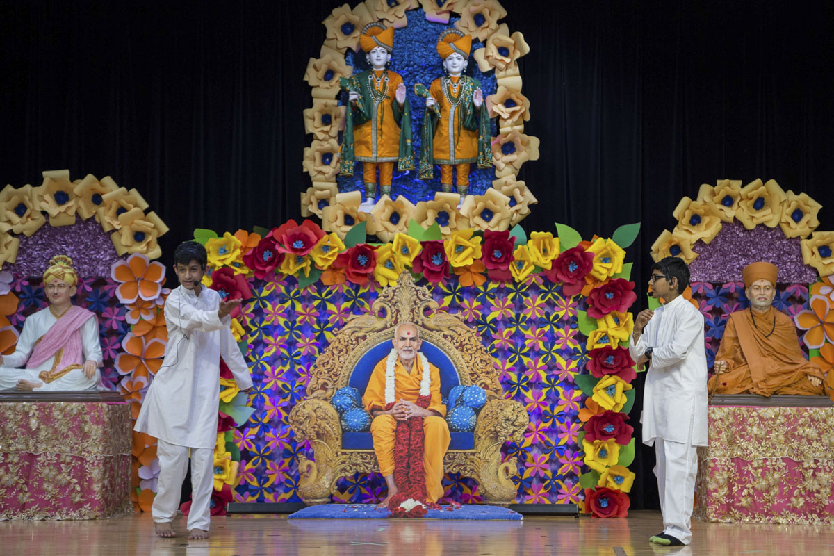 85th Birthday Celebration of Pragat Brahmaswarup Mahant Swami Maharaj, Auckland