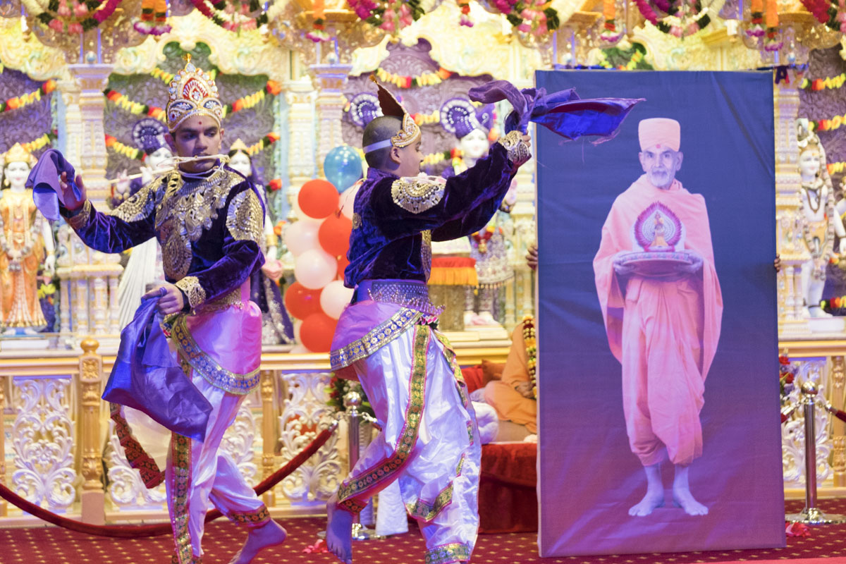 85th Birthday Celebration of Pragat Brahmaswarup Mahant Swami Maharaj, Adelaide