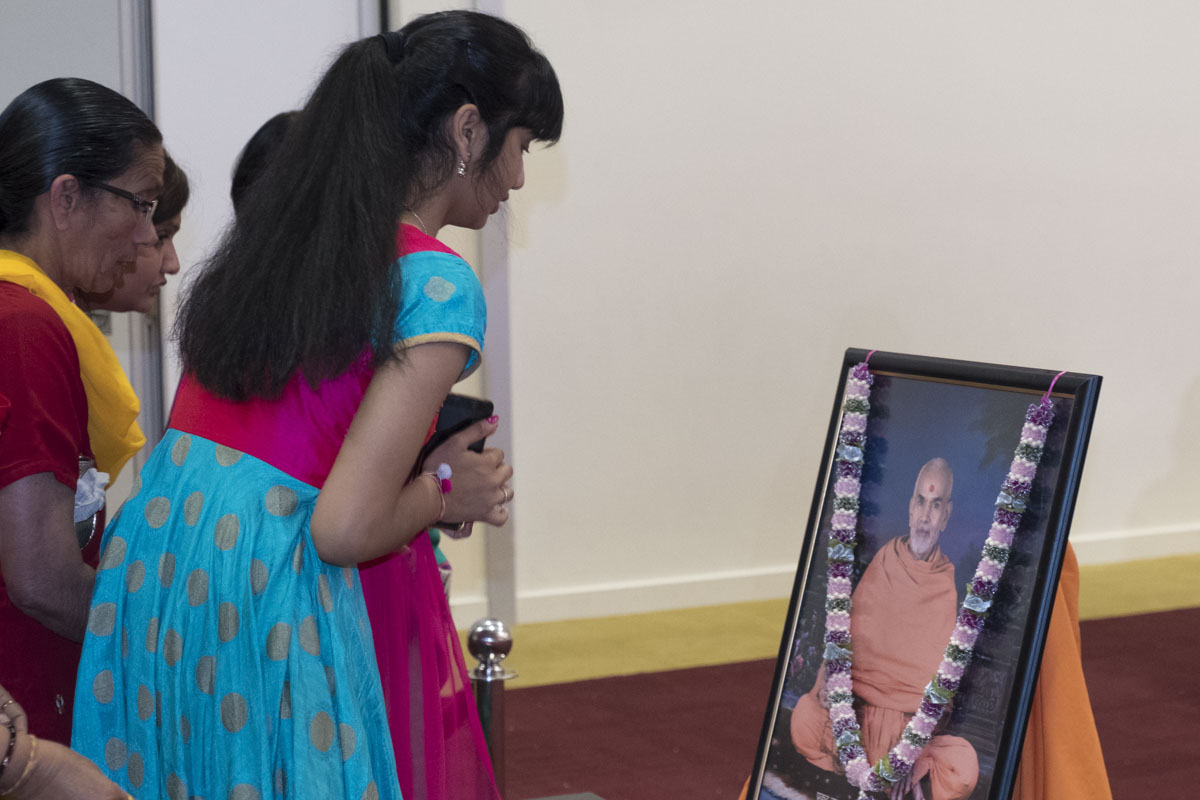 85th Birthday Celebration of Pragat Brahmaswarup Mahant Swami Maharaj, Adelaide