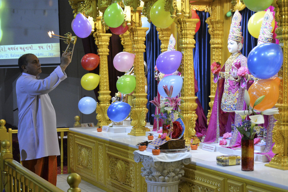 85th Birthday Celebration of Pragat Brahmaswarup Mahant Swami Maharaj, Christchurch