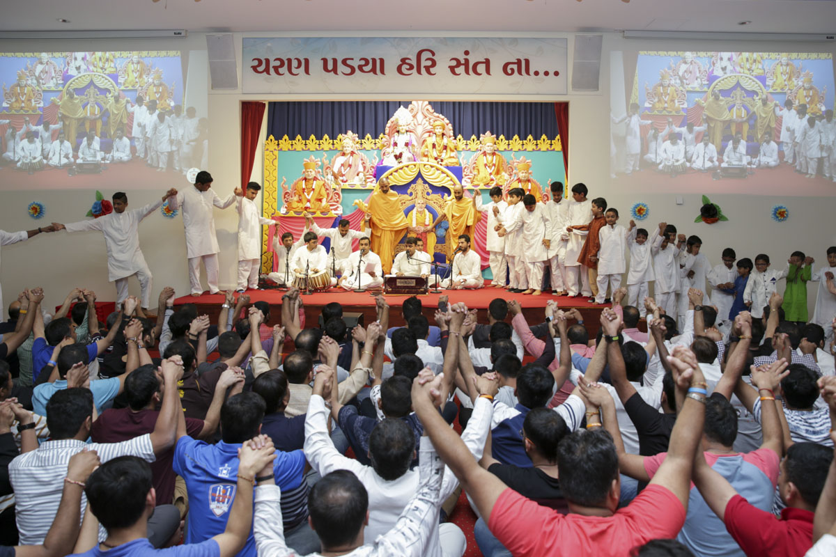 85th Birthday Celebration of Pragat Brahmaswarup Mahant Swami Maharaj, Melbourne