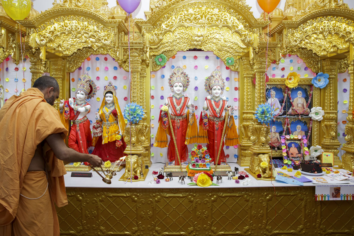 85th Birthday Celebration of Pragat Brahmaswarup Mahant Swami Maharaj, Melbourne