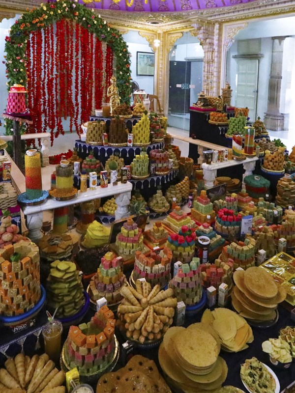 Diwali and Annakut Celebrations 2018, Surat