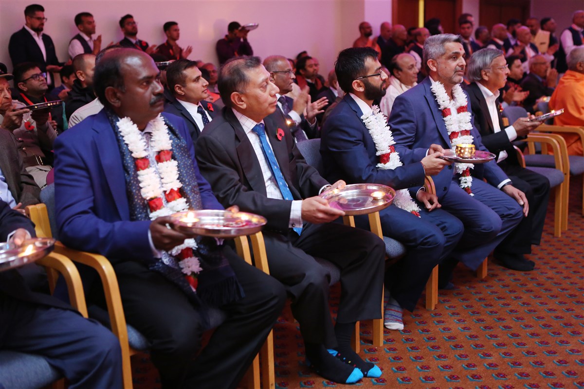 Several community leaders were also present to participate in the Hindu New Year celebrations