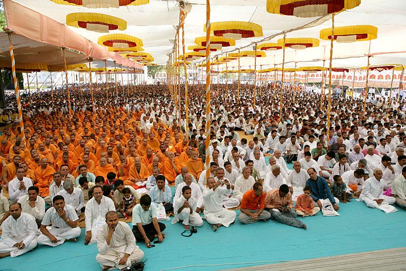 Sadhus and devotees during the diksha rituals