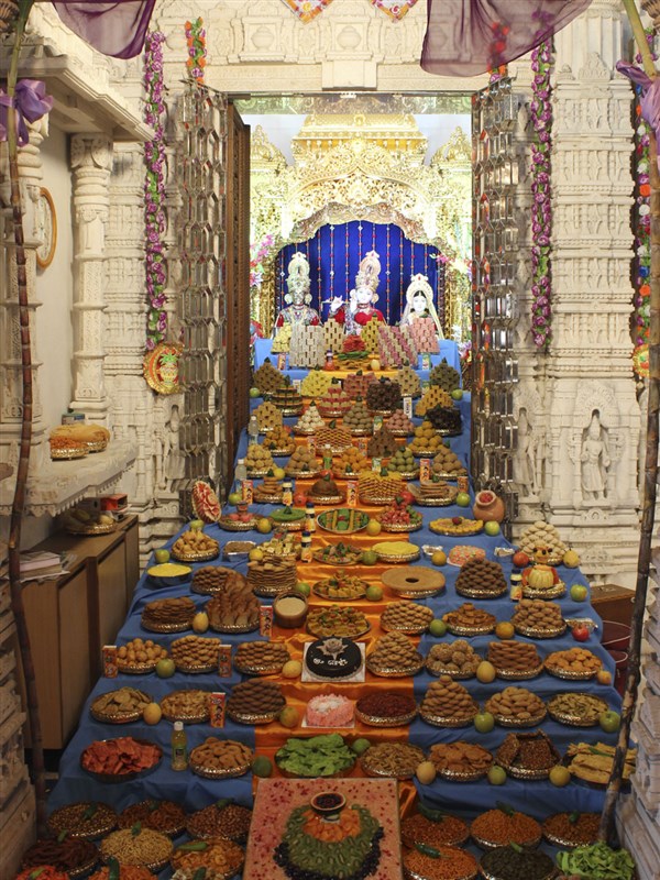 Diwali and Annakut Celebrations 2018, Kolkata