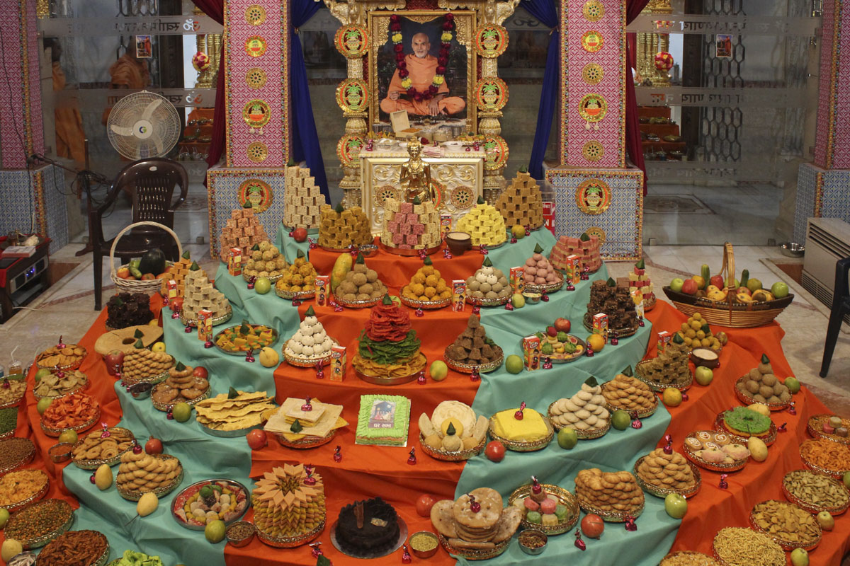 Diwali and Annakut Celebrations 2018, Kolkata