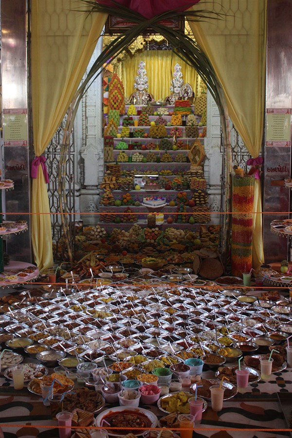 Diwali and Annakut Celebrations 2018, Dholka
