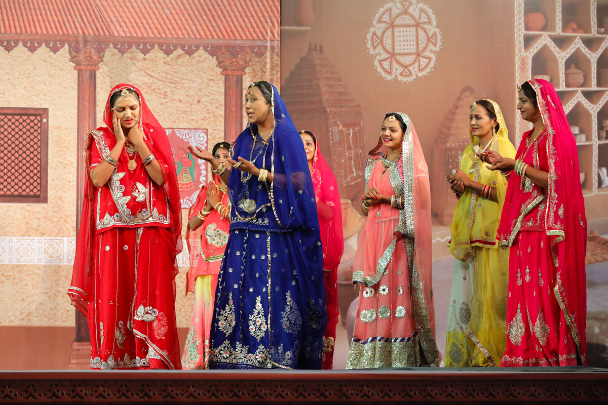 A skit presentation by women
