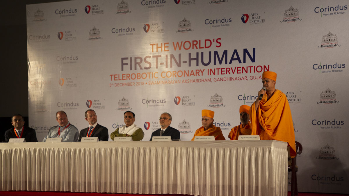 Brahmavihari Swami addresses the gathered mediapersons and observers