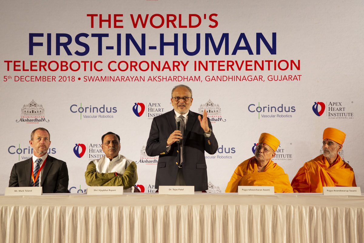 Dr. Tejas Patel addresses the gathered mediapersons and observers