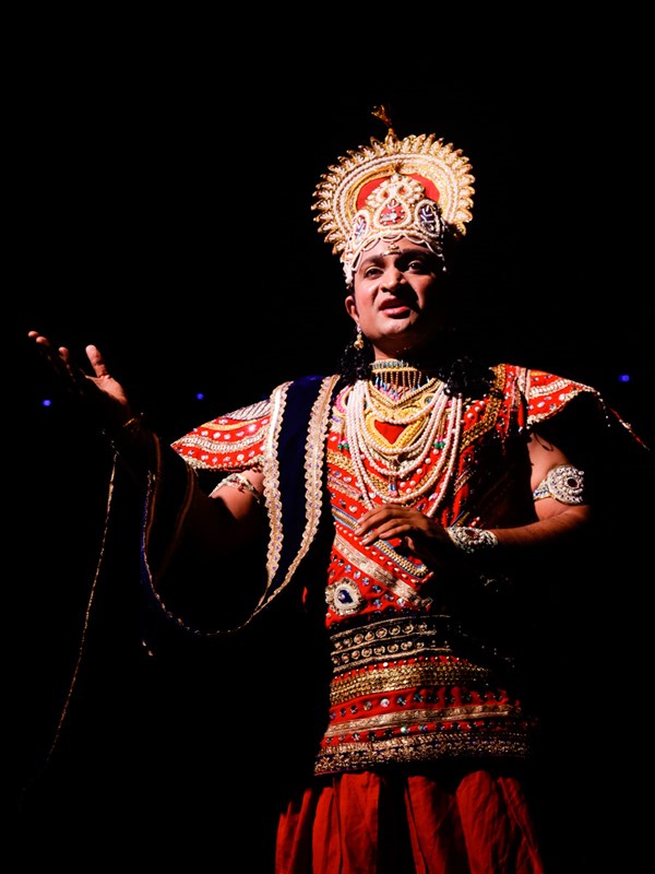 Children and youths present a cultural program