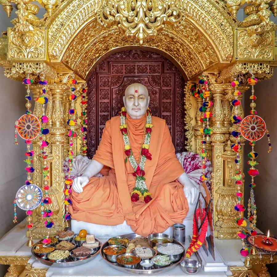 Brahmaswarup Pramukh Swami Maharaj
