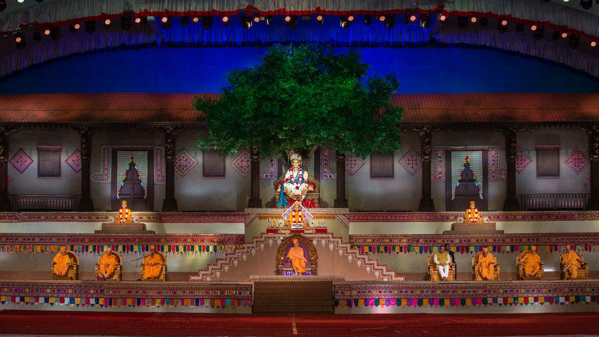 <a href="https://www.baps.org/News/2018/98th-Birthday-Celebration-of-Brahmaswarup-Pramukh-Swami-Maharaj-14791.aspx" target="blank" style="text-decoration:underline; color:blue;" >98th Birthday Celebration of Brahmaswarup Pramukh Swami Maharaj</a>