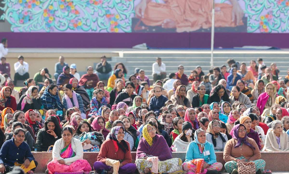 Devotees during the mahapuja rituals