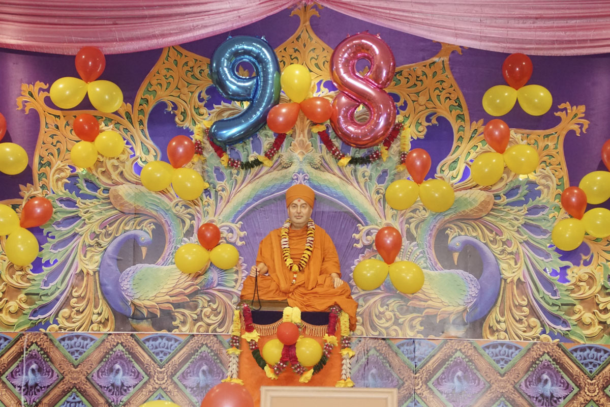 98th Birthday Celebration of Brahmaswarup Pramukh Swami Maharaj, Arusha