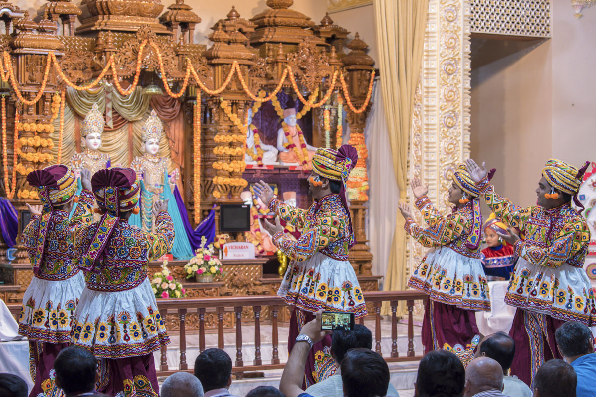 98th Birthday Celebration of Brahmaswarup Pramukh Swami Maharaj, Dar-es-Salaam