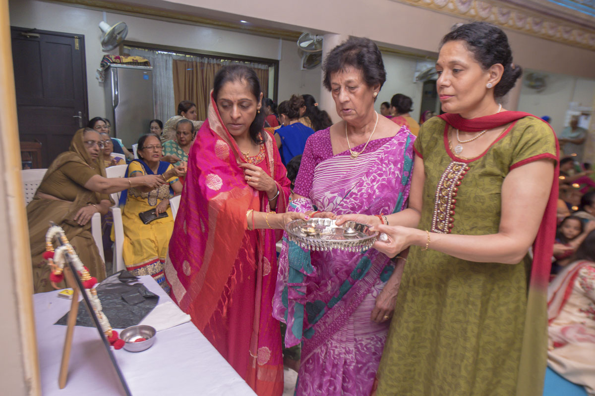 98th Birthday Celebration of Brahmaswarup Pramukh Swami Maharaj, Dar-es-Salaam