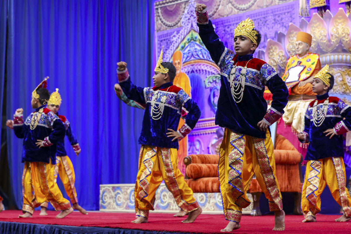 98th Birthday Celebration of Brahmaswarup Pramukh Swami Maharaj, Kampala