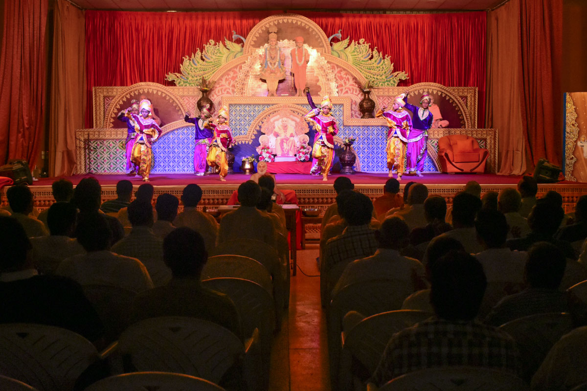 98th Birthday Celebration of Brahmaswarup Pramukh Swami Maharaj, Kisumu