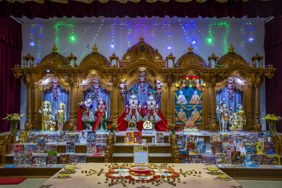 98th Birthday Celebration of Brahmaswarup Pramukh Swami Maharaj, Lenasia